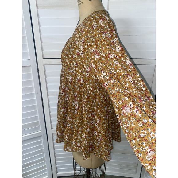 Jodifl Floral Ruffle Layer Round Neck Boutique Top Size Small Fall Colors - Picture 9 of 11